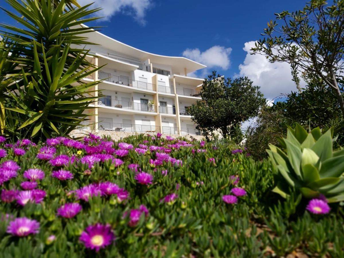 Sunny Apartment With Sea View In Albufeira Exterior foto